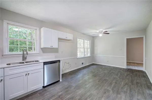 Kennesaw, GA 30144,3552 Vicky CIR NW