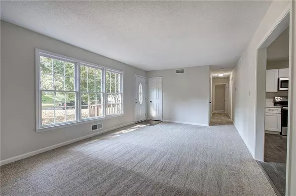 Kennesaw, GA 30144,3552 Vicky CIR NW