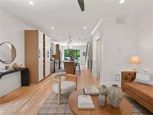 Atlanta, GA 30307,1574 New ST NE