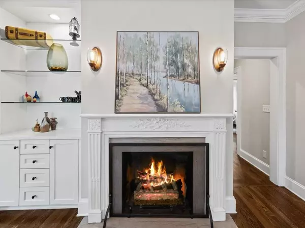 Atlanta, GA 30307,474 Claire DR NE
