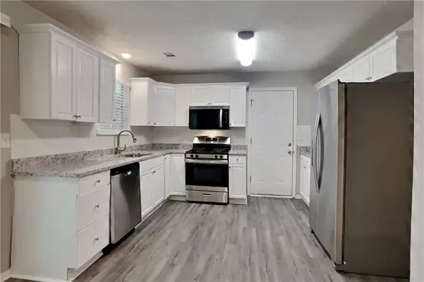 Alpharetta, GA 30022,11195 Crowthore CT