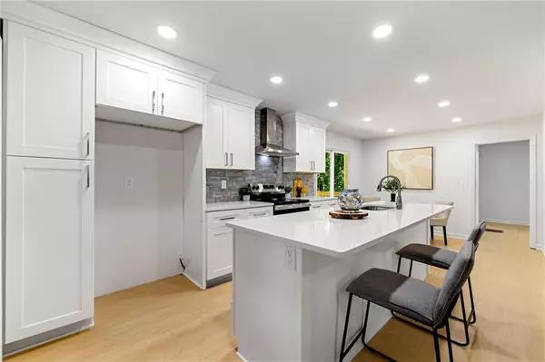 Mableton, GA 30126,568 Maran LN SW