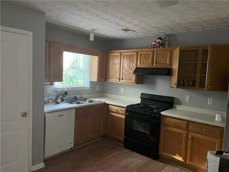 3090 Fields DR, Lithonia, GA 30038
