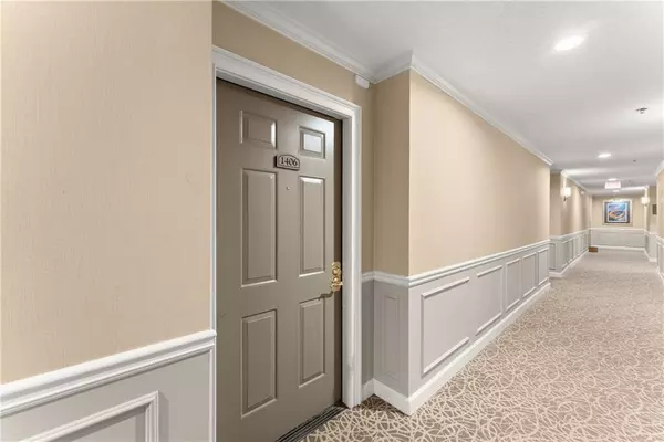 Atlanta, GA 30327,1406 River Green DR NW