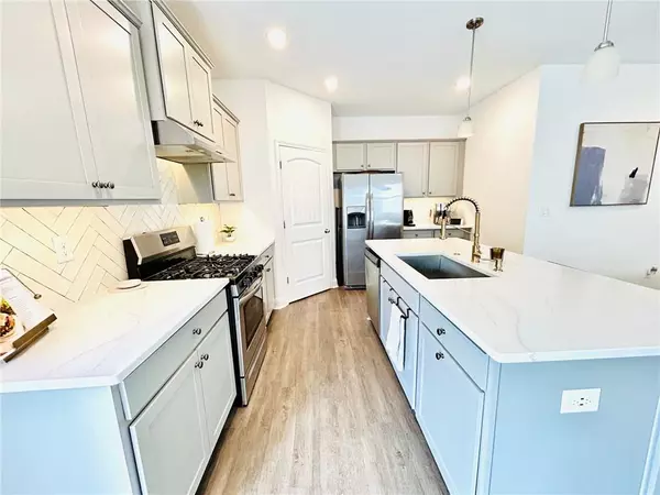 Acworth, GA 30102,140 woodhouse CIR