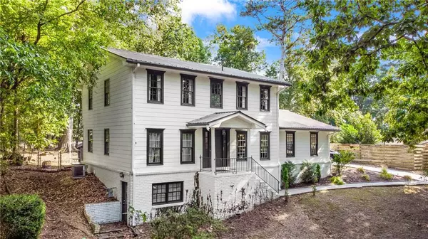 Berkeley Lake, GA 30096,813 Lakeshore DR