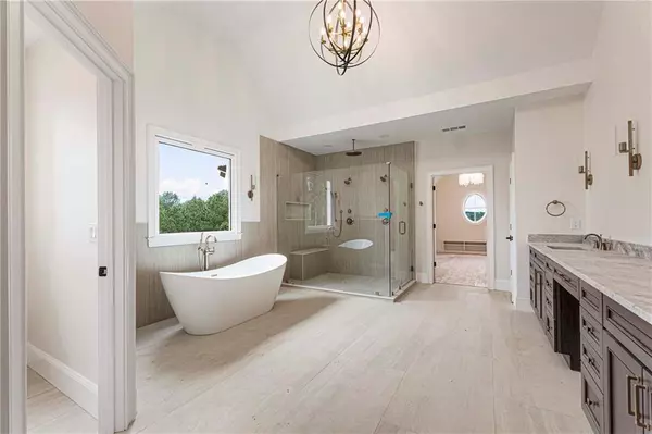 Suwanee, GA 30024,5694 Brendlynn DR