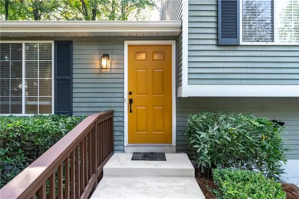 Norcross, GA 30093,6734 Graves Mill DR