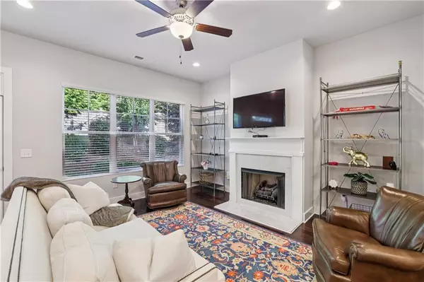 Atlanta, GA 30342,5726 Taylor WAY