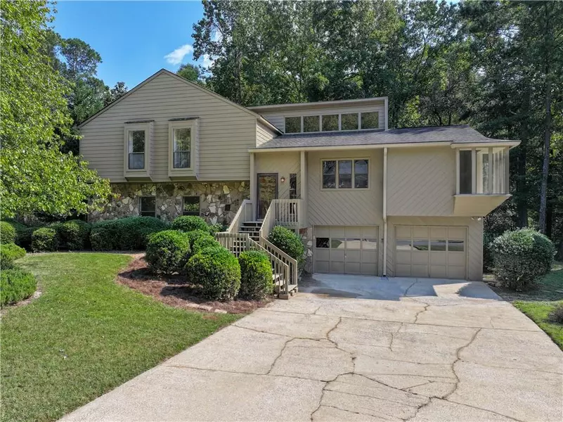 3335 Waters Mill DR, Alpharetta, GA 30022