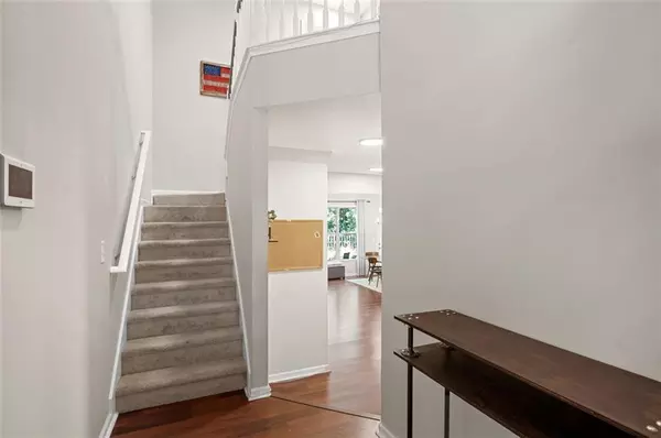 Marietta, GA 30008,150 CREIGHTON LN