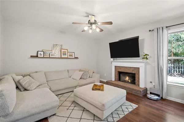 Marietta, GA 30008,150 CREIGHTON LN