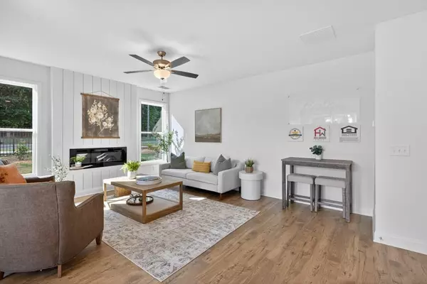 Jefferson, GA 30549,149 Windsor Park CT