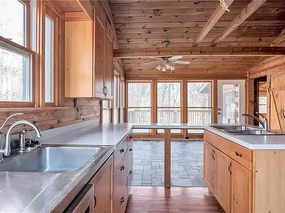 Alpharetta, GA 30004,2405 Mountain RD