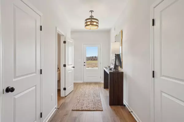 Calhoun, GA 30701,111 Sycamore LN