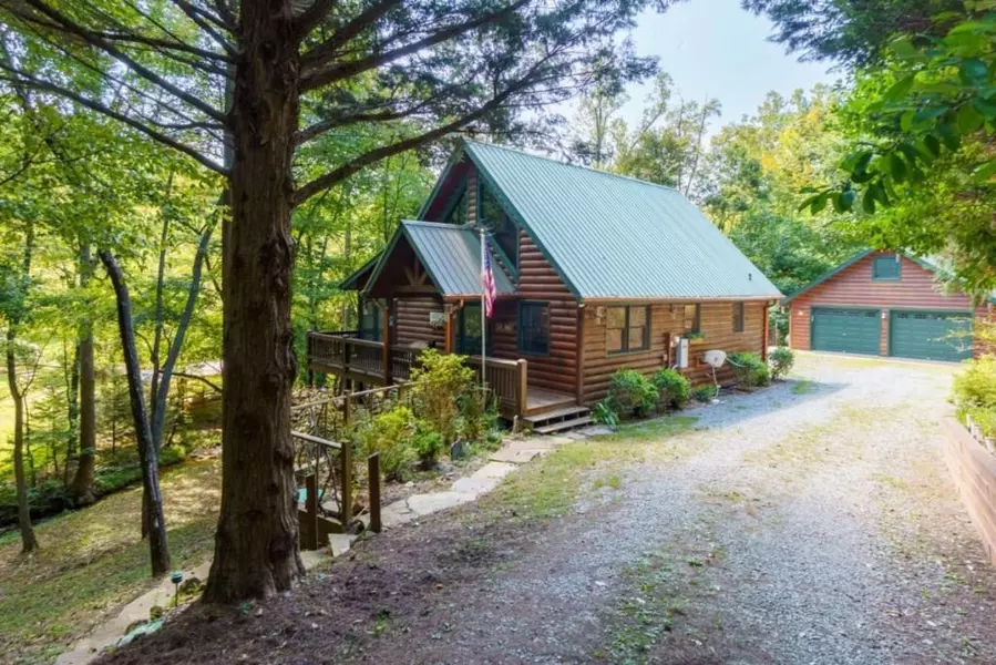 35 Wunder Bear Ridge RD, Morganton, GA 30560