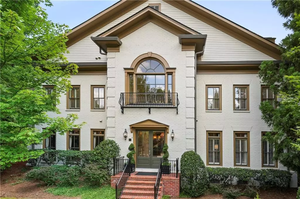 Atlanta, GA 30324,3127 Lenox RD NE #44