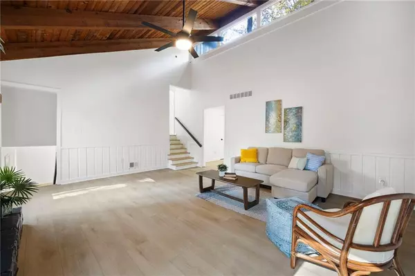 Marietta, GA 30062,3292 Holly Mill CT