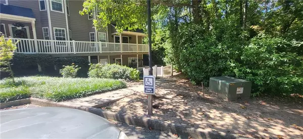 Atlanta, GA 30338,2105 N Forest TRL