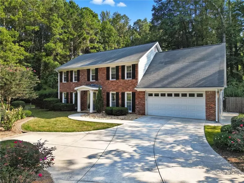 2466 Chimney Springs DR, Marietta, GA 30062