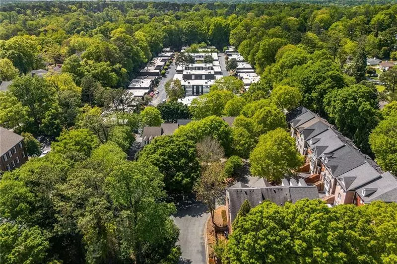 5180 Chemin De Vie, Atlanta, GA 30342