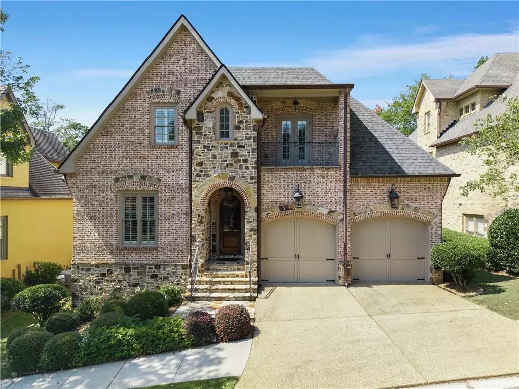 Atlanta, GA 30324,1844 Buckhead Valley LN NE