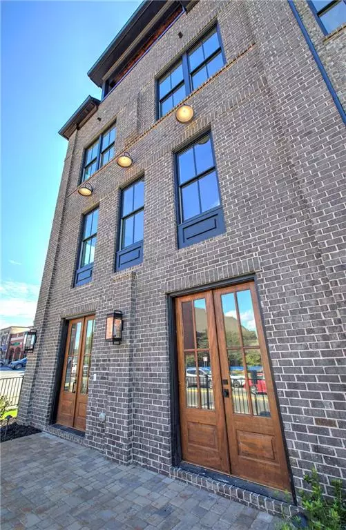 Cartersville, GA 30120,178 W Main ST #205