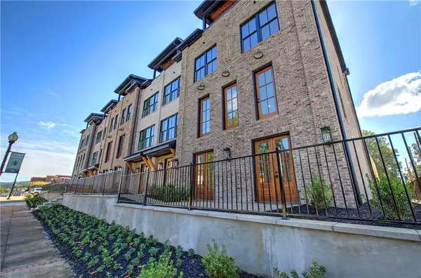 Cartersville, GA 30120,178 W Main ST #205