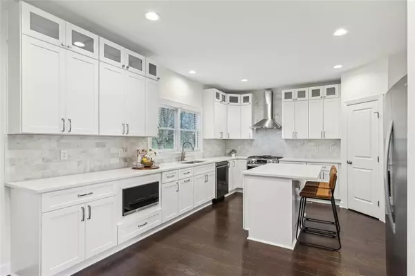 Stone Mountain, GA 30087,5960 Magnolia RDG