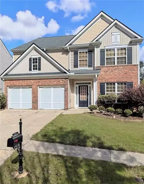 2581 Southhaven LN, Buford, GA 30519