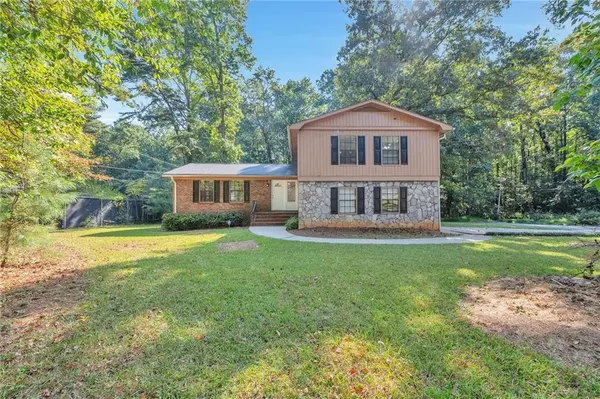 1501 Pineview TER, Ellenwood, GA 30294