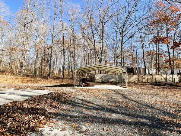 Flowery Branch, GA 30542,6225 Lollis Creek RD