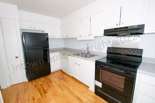 Decatur, GA 30030,139 E HILL Street Bldg 11