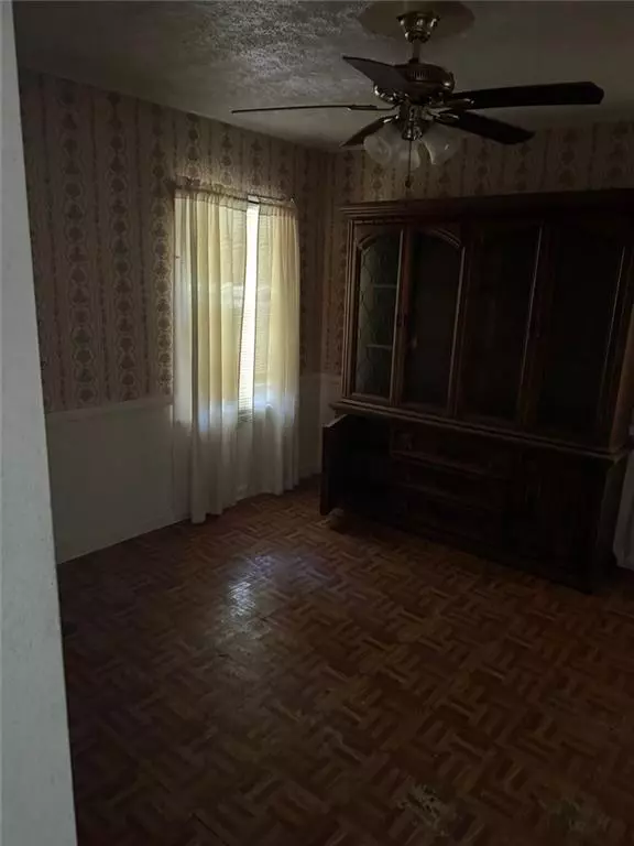 Atlanta, GA 30311,2200 Beecher CIR SW