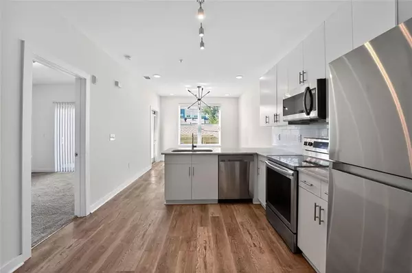 Atlanta, GA 30308,525 Parkway DR NE #218