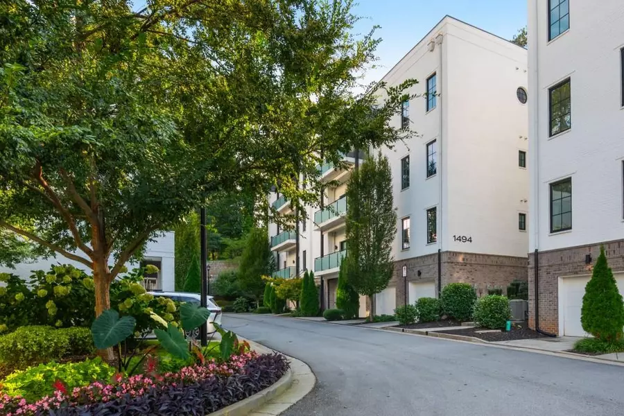 1494 Red Fox DR NE #B, Atlanta, GA 30306