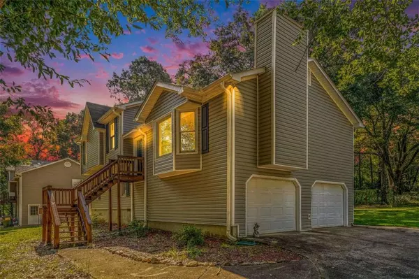 39 Lazy Water DR, Cartersville, GA 30120
