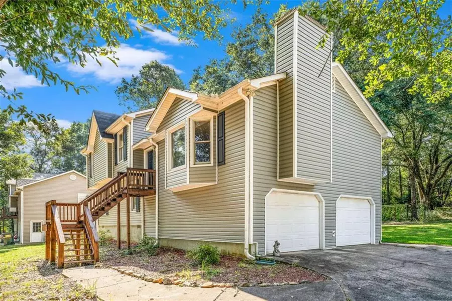 39 Lazy Water DR, Cartersville, GA 30120