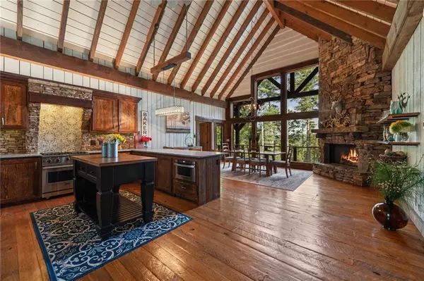 Blue Ridge, GA 30513,114 Price Circle