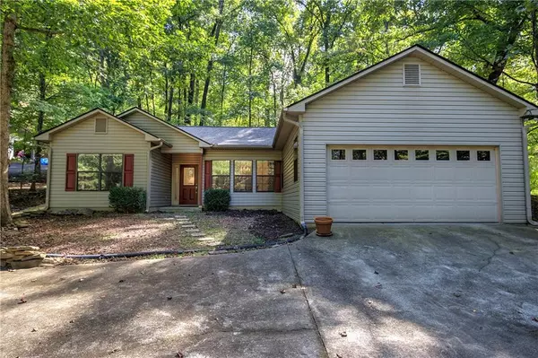 858 Crippled Oak TRL, Jasper, GA 30143