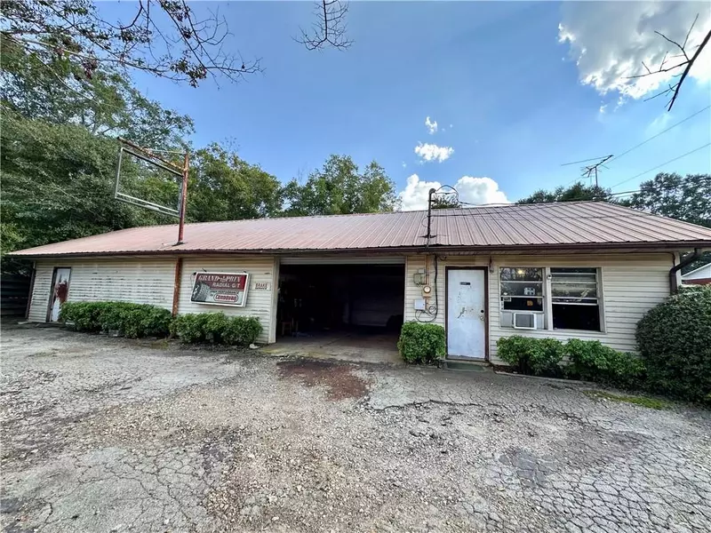 4071 Price RD, Gainesville, GA 30506