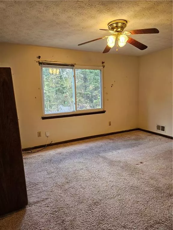 Riverdale, GA 30274,182 Iris CT