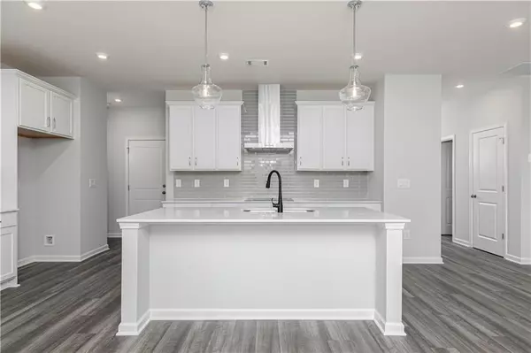 Acworth, GA 30102,526 Regency TRL