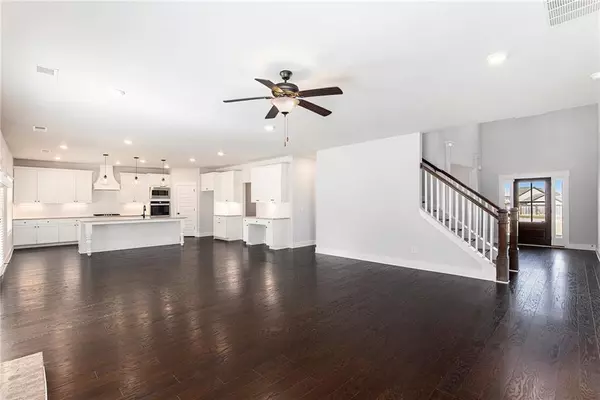 Senoia, GA 30276,166 Belvoir PL