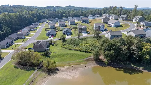 Calhoun, GA 30701,494 Lakecrest CIR SW