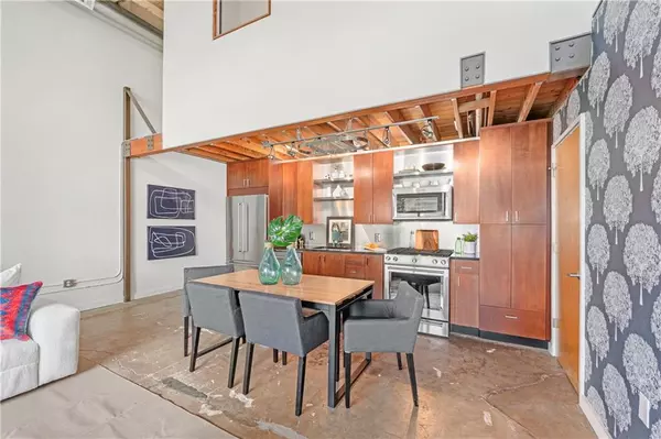 Atlanta, GA 30307,1661 La France ST NE #224