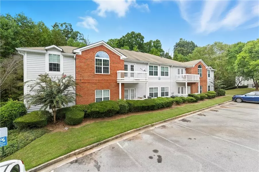 1414 Orchard Park DR, Stone Mountain, GA 30083