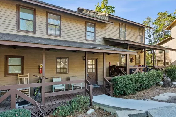 11 Mountain View CT, Waleska, GA 30183