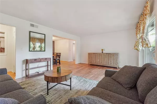 Sandy Springs, GA 30328,6851 Roswell RD #A-3