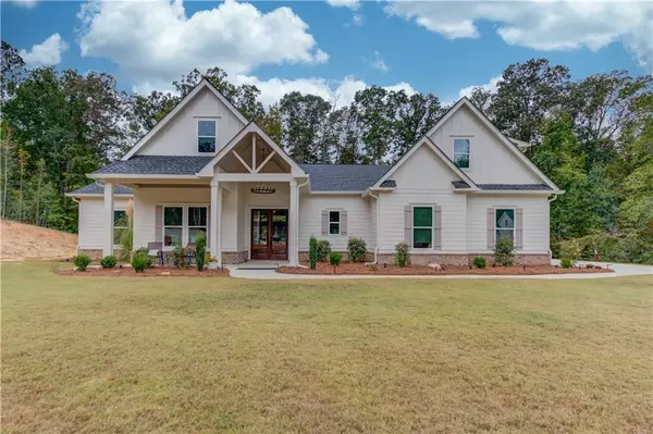 1077 Riverstone DR, Social Circle, GA 30025